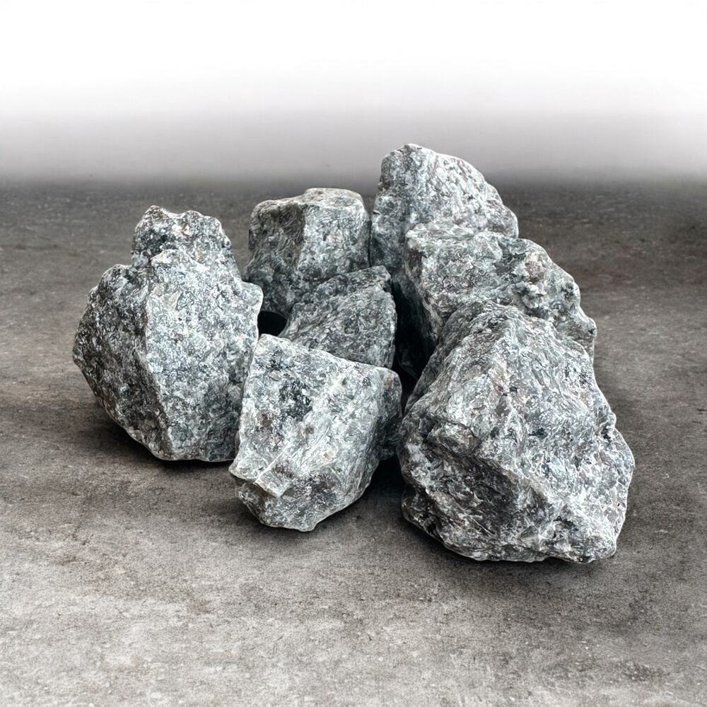 Yooperlite Stones 0.45 lb Bulk Rough UV Glow Fluorescent Rock - Picture 5 of 7